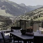 Landhaus Saalbach - Joker Card Included In Summer 住宿加早餐酒店 4*