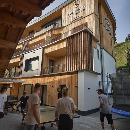 Bed & Breakfast - In & Out