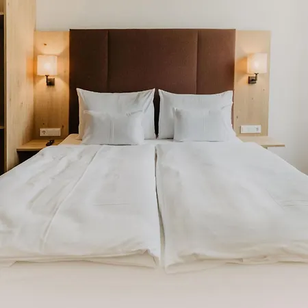 Bed & Breakfast - Joker Card Included In Summer Saalbach-Hinterglemm