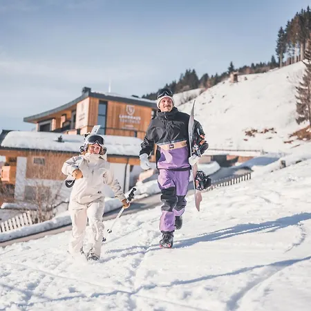 Landhaus Saalbach - Joker Card Included In Summer Couette-café 4*